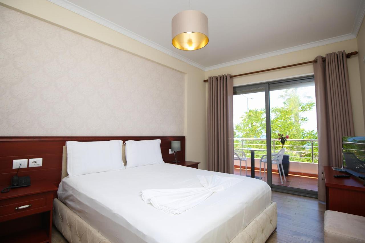 Hotel Summer Stars วญอเรอ ภายนอก รูปภาพ