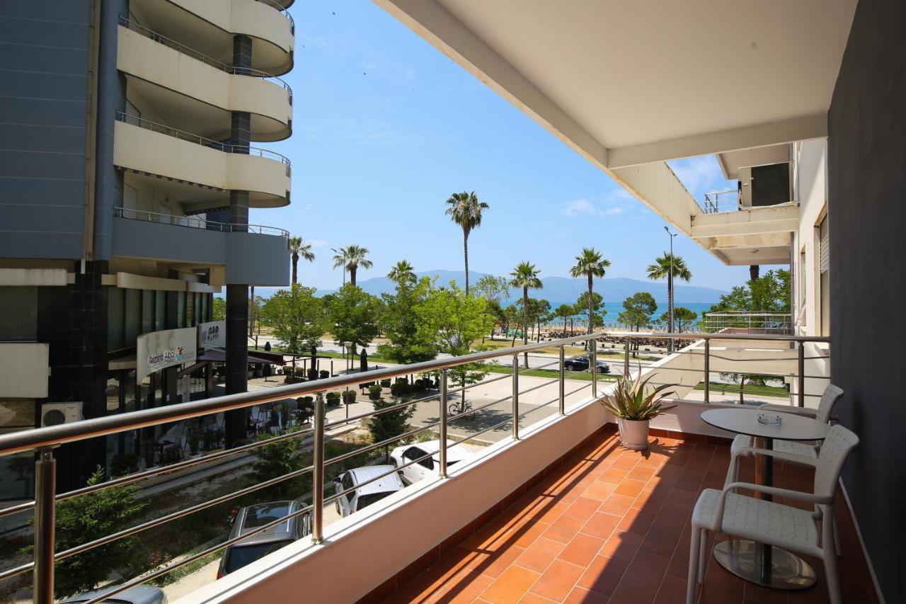 Hotel Summer Stars วญอเรอ ภายนอก รูปภาพ