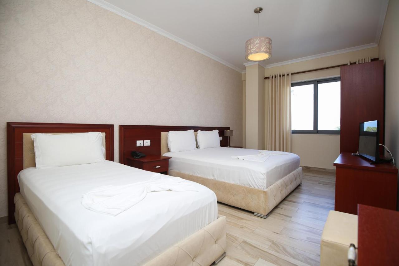 Hotel Summer Stars วญอเรอ ภายนอก รูปภาพ